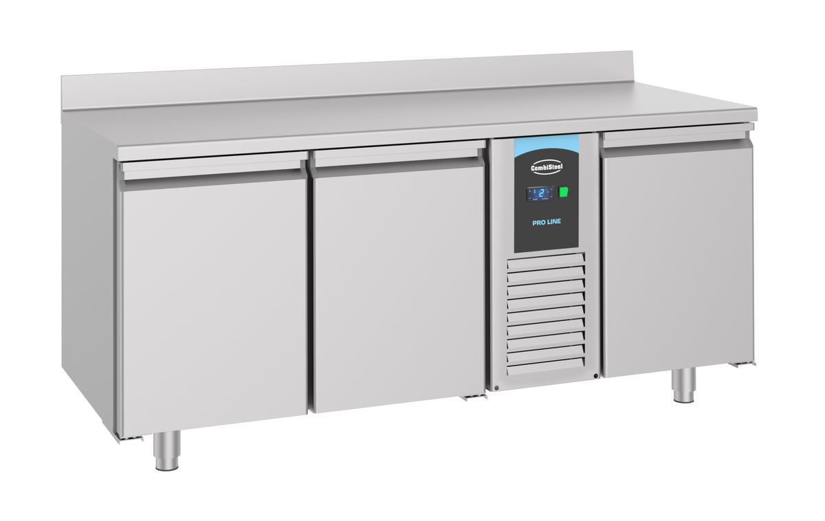 Kühltisch / 700 Serie / Monoblock / mit Aufkantung / 3 Türen / 474 L / Combisteel