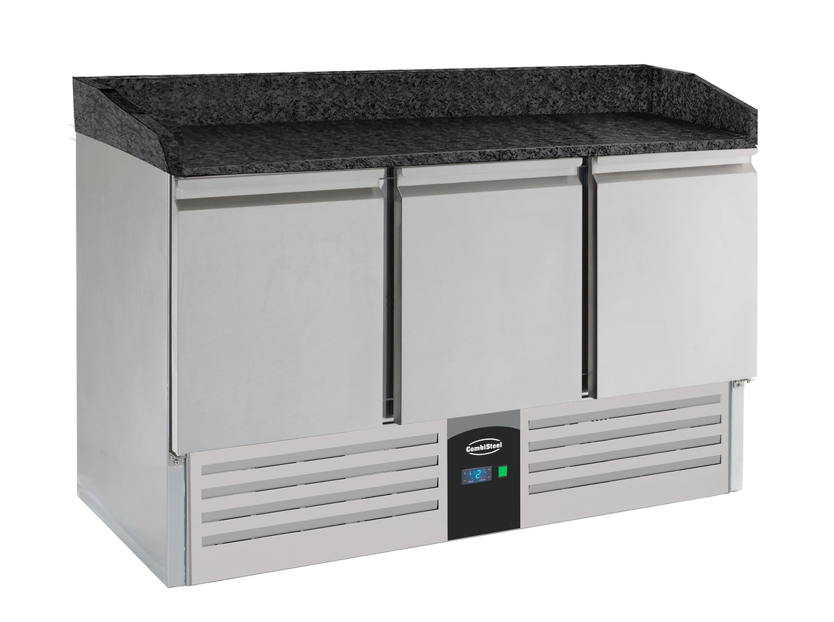 Pizzatisch / schwarze Granit-Arbeitsplatte / 3 Türen / 230 L / Combisteel