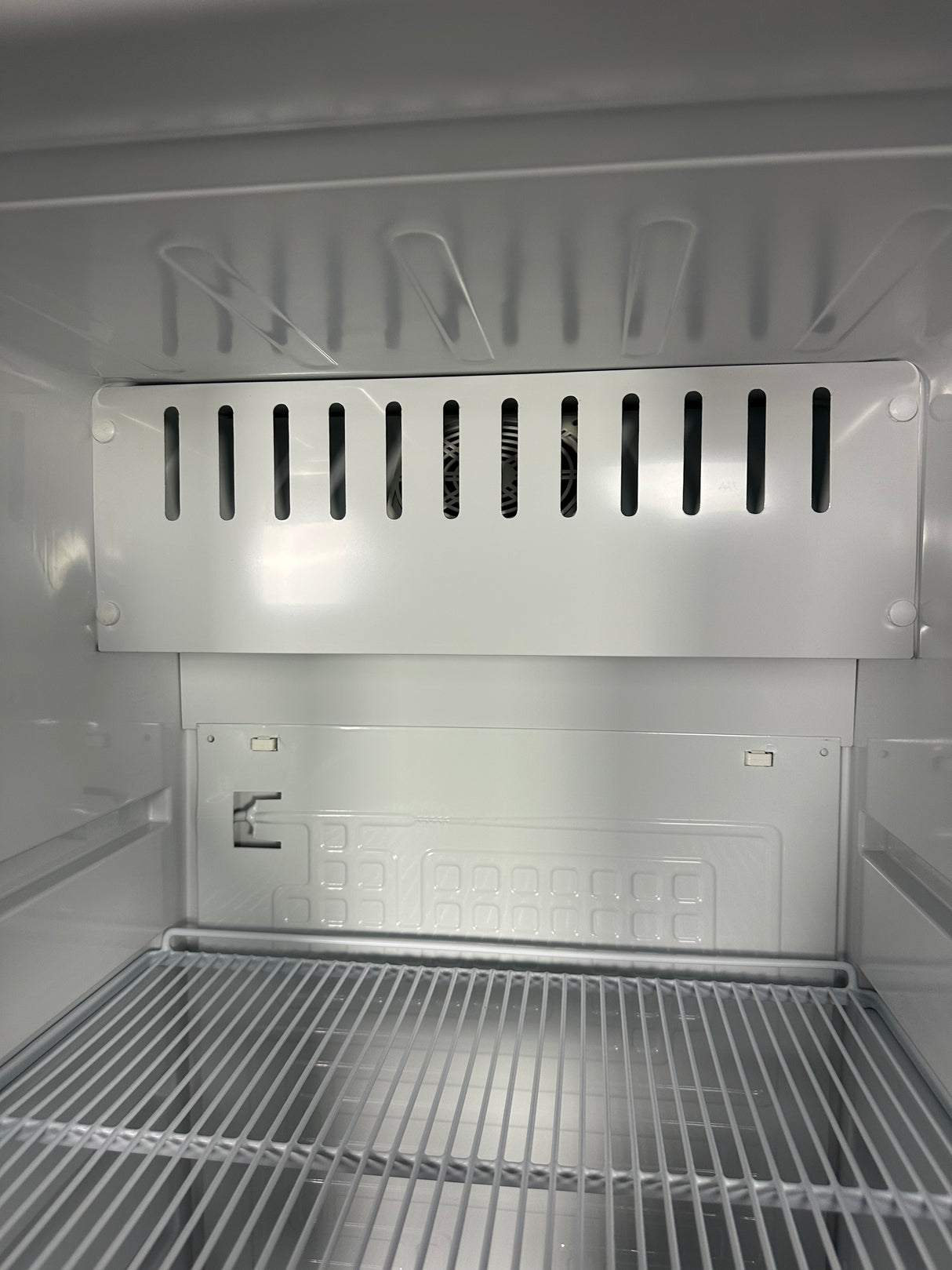 Kühlschrank / Weiß / 1 Tür / 400L