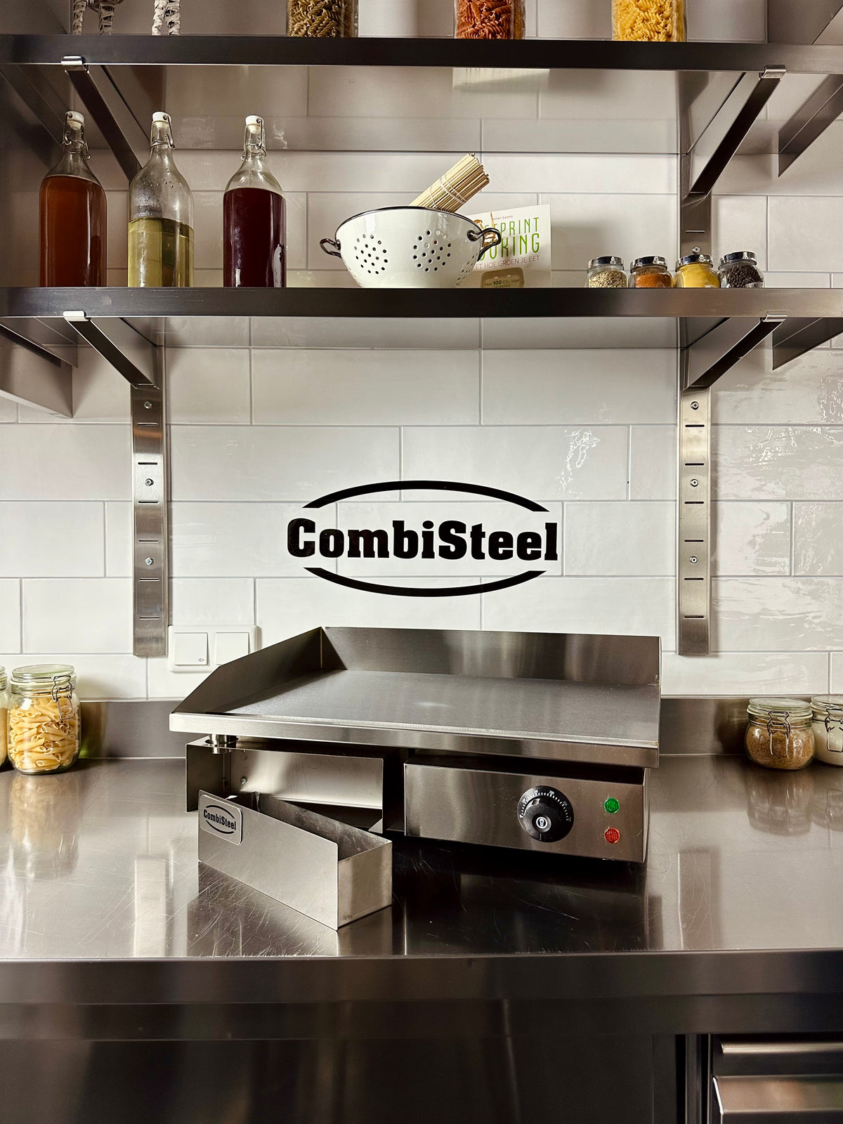 Elektrische Grillplatte / Glatt / 550 mm / 3 kW / 230 V / Combisteel – elektrische Grillplatte für Gastronomie