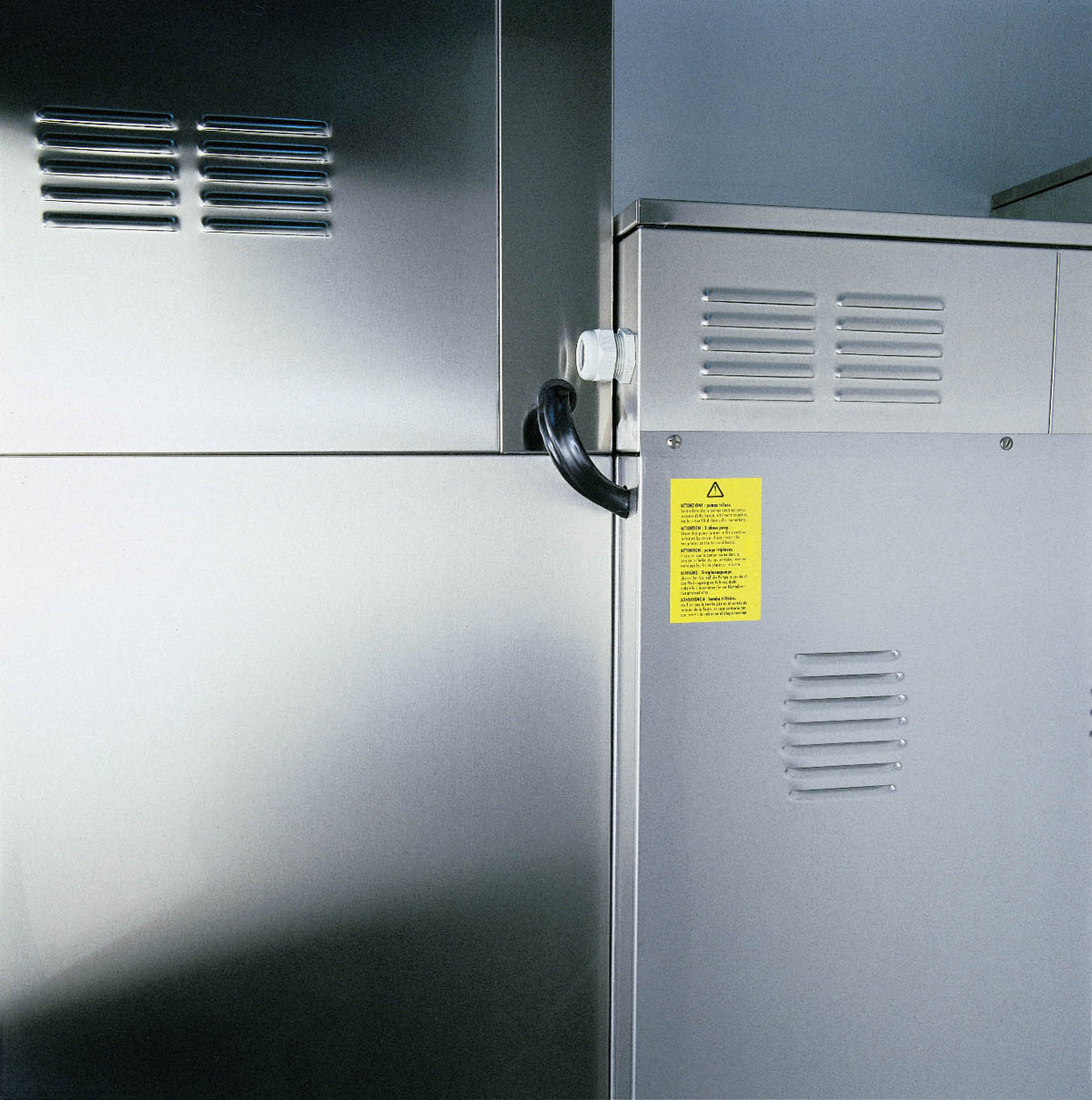 Korbtransportspülmaschine / 70-90-100 Körbe/h / 1400 × 790 × 1925 mm / 7280.0090 / Combisteel