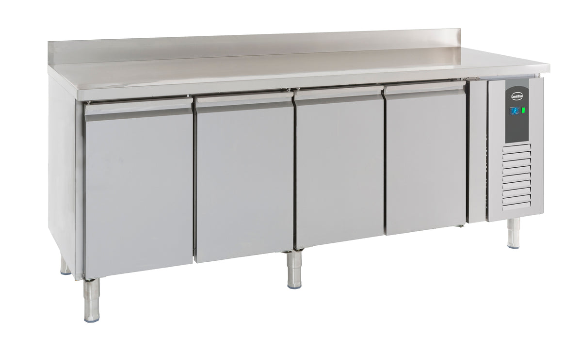 Kühltisch / mit Aufkantung / 4 Türen / Combisteel