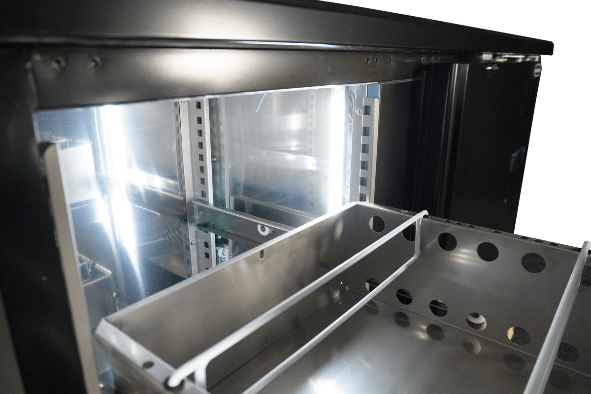 Combisteel Barkühler Schwarz / 3 Türen & 2 Schubladen