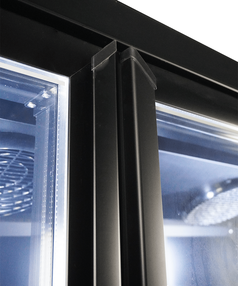 Getränkekühlschrank 3 Glastüren SCHWARZ CEB-1600R BL