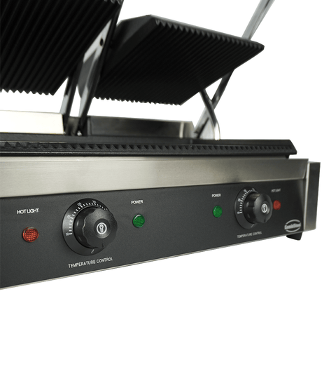 Elektrischer Doppel-Kontaktgrill gerillt 3,6 kW / Combisteel – professioneller Kontaktgrill für Gastronomie