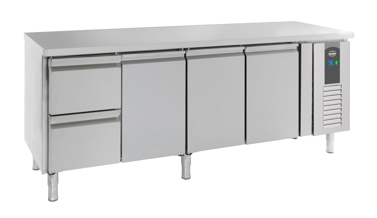 Kühltisch / 700 Serie / 3 Türen + 2 Schubladen / 553 L / Combisteel