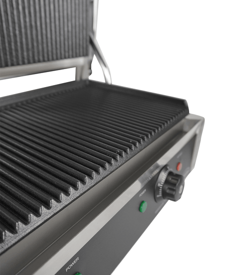 Elektrischer Doppel-Kontaktgrill gerillt 3,6 kW / Combisteel – professioneller Kontaktgrill für Gastronomie