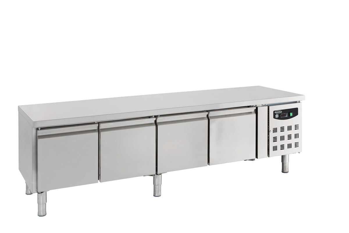 Kühltisch / 650 hoch / 4 Türen / 402 L / Combisteel