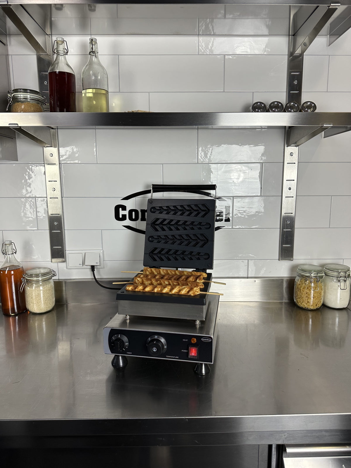Waffeleisen für 4 Tannenbaum-Waffeln am Stiel – 11. Produktansicht