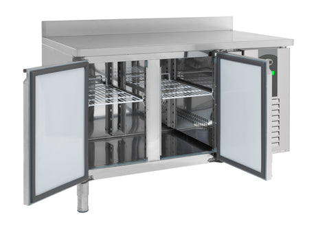 Kühltisch / mit Aufkantung / 2 Türen / Combisteel