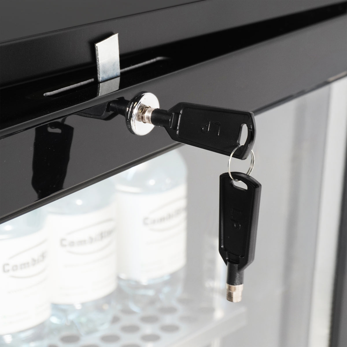 Barkühler 636 L mit 4 Glastüren / Schwarz / Combisteel